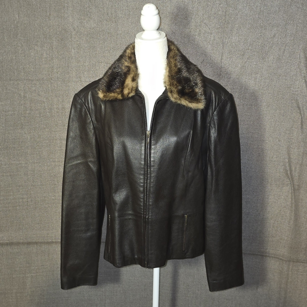 My Weekend Clothes Brown Leather Jacket Removeable Faux Fur Collar Size Large